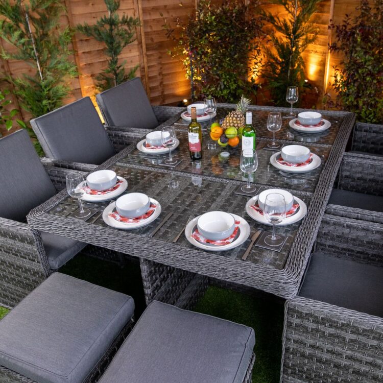 Serena 6 Seat Rattan Cube Set With 4 Storage Footstools-12012